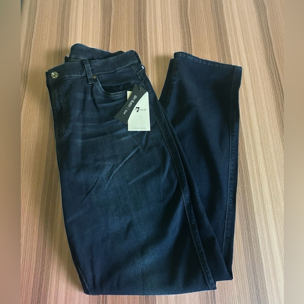 7 For All Mankind Kimmie Straight Leg Slim Illusion Luxe size 34